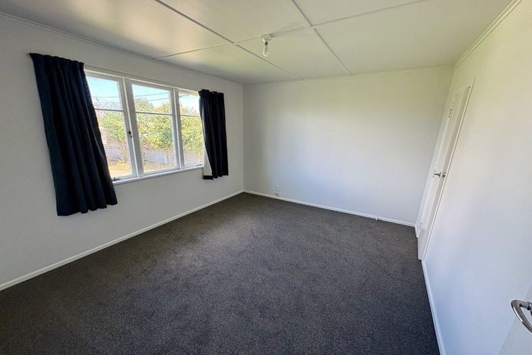 Photo of property in 403 Huia Place, Camberley, Hastings, 4120