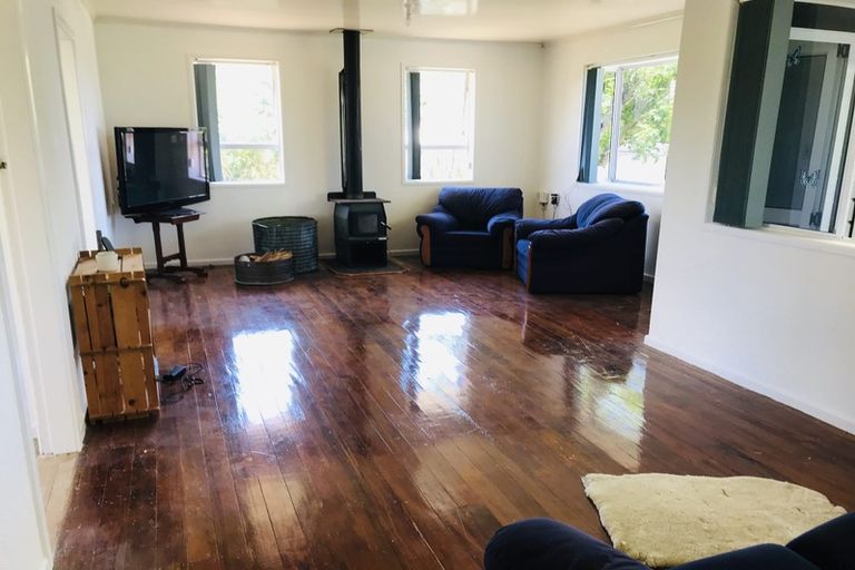 Photo of property in 31 Settlement Road, Kawakawa, 0210