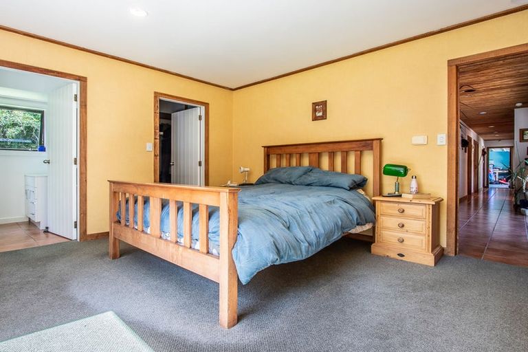 Photo of property in 37 Kents Road, Reikorangi, Waikanae, 5391