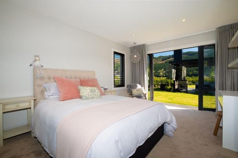 Photo of property in 3 Heenan Lane, Arrowtown, 9371