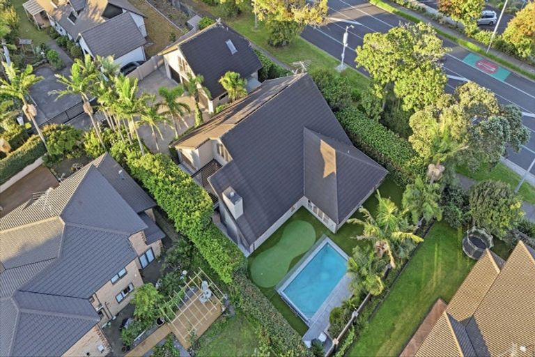 Photo of property in 15 Oak Manor Drive, Albany, Auckland, 0632