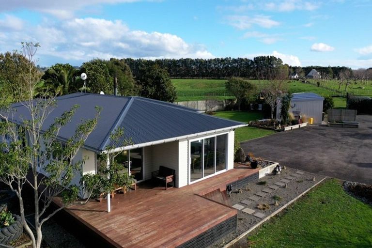 Photo of property in 640 Inland Road North, Onaero, Waitara, 4383