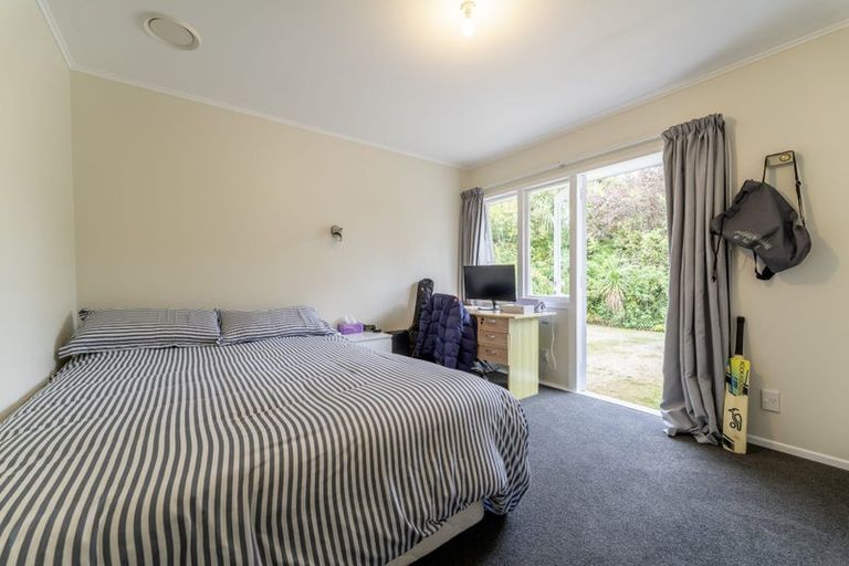 Photo of property in 22 Halstead Road, Pleasant Point, 7903