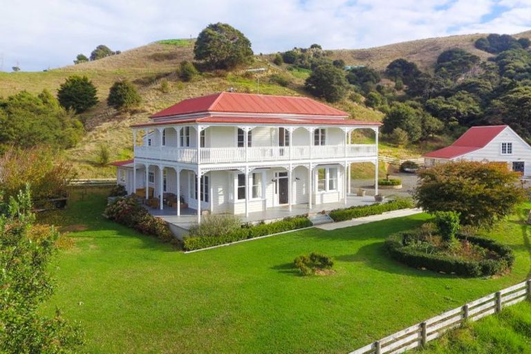Photo of property in 800 Weranui Road, Wainui, Silverdale, 0994