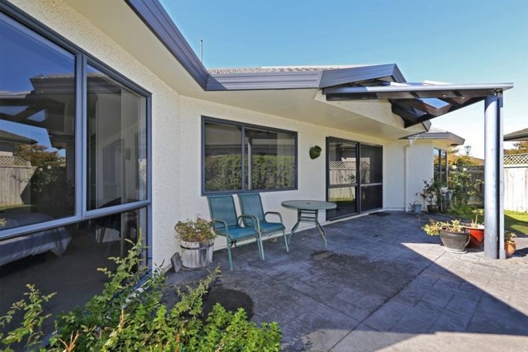 Photo of property in 34 Kensington Drive, Taradale, Napier, 4112