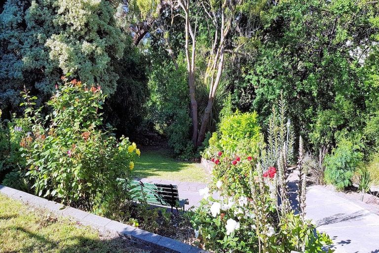 Photo of property in 14 Ranui Crescent, Diamond Harbour, Lyttelton, 8971