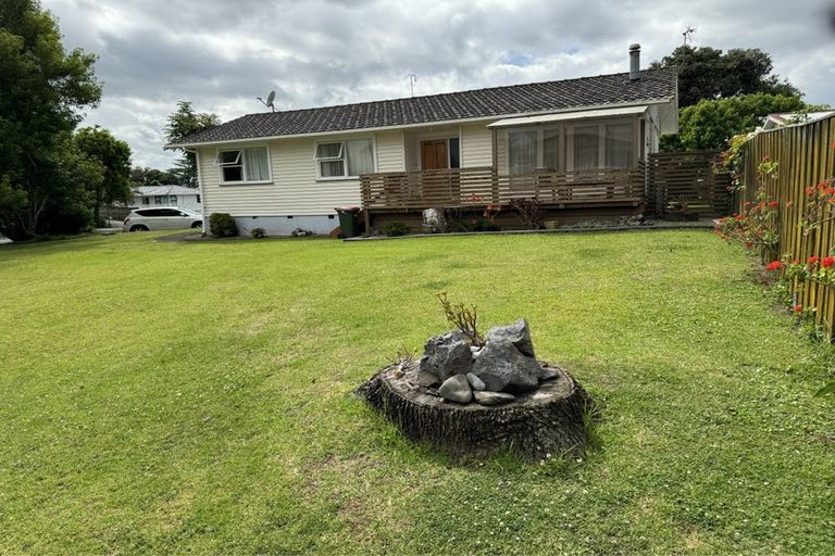Photo of property in 42 Beeston Crescent, Manurewa, Auckland, 2102