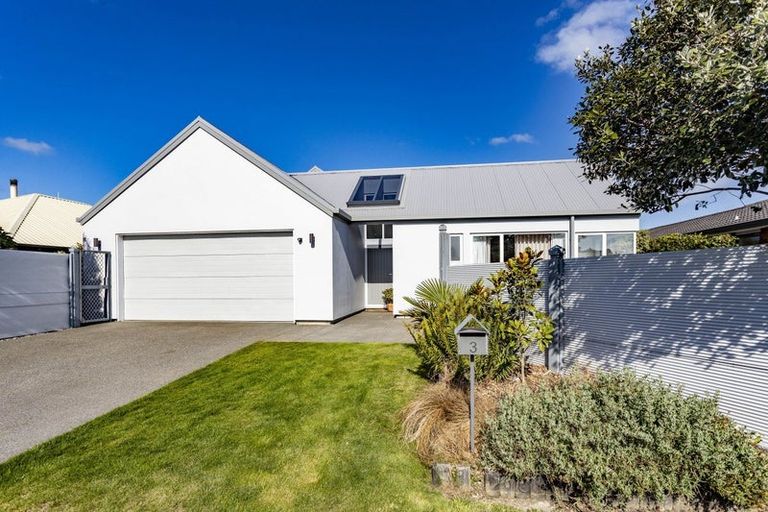 Photo of property in 3 Hinton Place, Rangiora, 7400