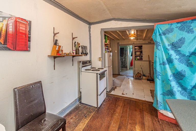 Photo of property in 39 Cornfoot Street, Castlecliff, Whanganui, 4501