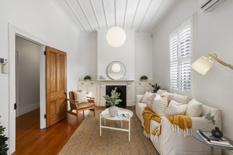 Photo of property in 12 Wynyard Road, Mount Eden, Auckland, 1024