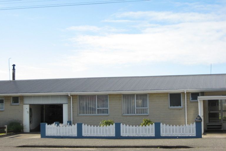 Photo of property in 15a Brougham Street, Westport, 7825