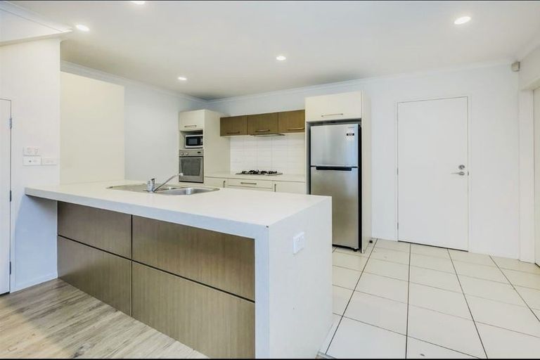 Photo of property in 18 Figaro Crescent, Takanini, 2112