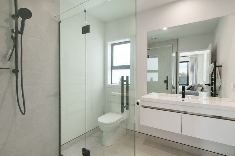 Photo of property in 3 Royal Crescent, Papamoa, 3118