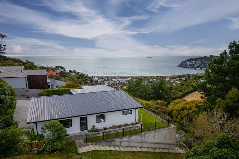 Photo of property in 163 Clifton Terrace, Clifton, Christchurch, 8081