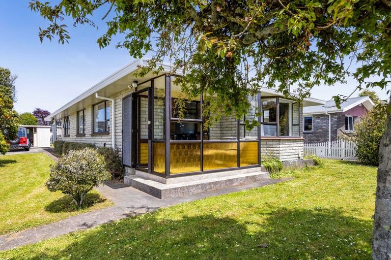 Photo of property in 13 Flint Road West, Stratford, 4332