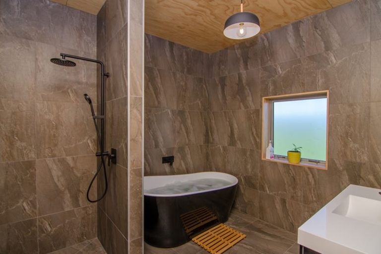 Photo of property in 18b Shooting Butts Road, Martinborough, 5784