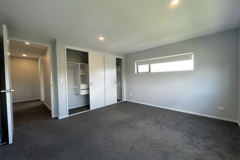 Photo of property in 2 Hanga Place, Papatoetoe, 2024