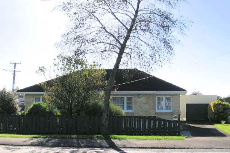 Photo of property in 22 Taylor Terrace, St Andrews, Hamilton, 3200