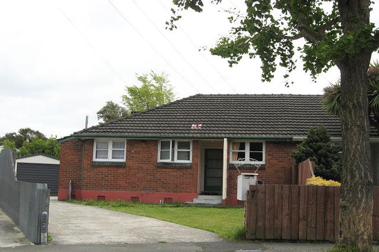 Photo of property in 7 Bevin Place, Bryndwr, Christchurch, 8053