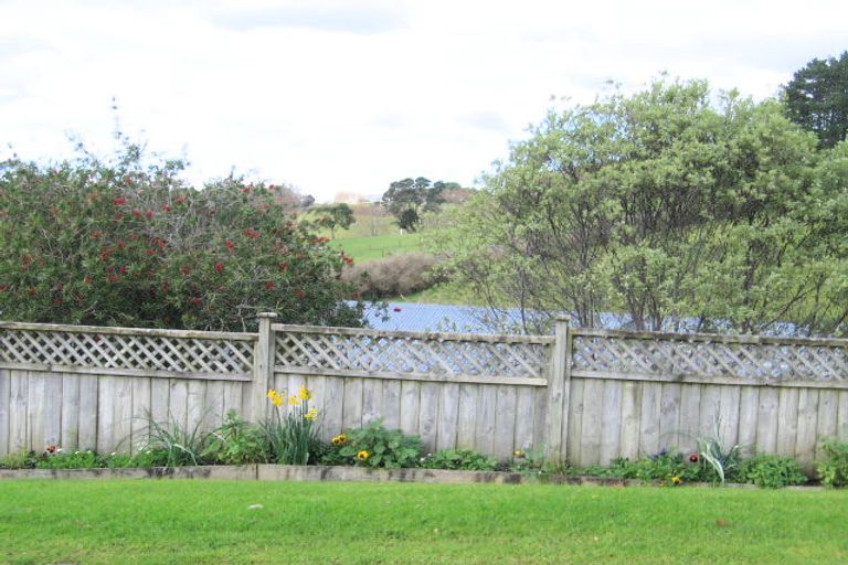 Photo of property in 15 Wech Drive, Warkworth, 0910