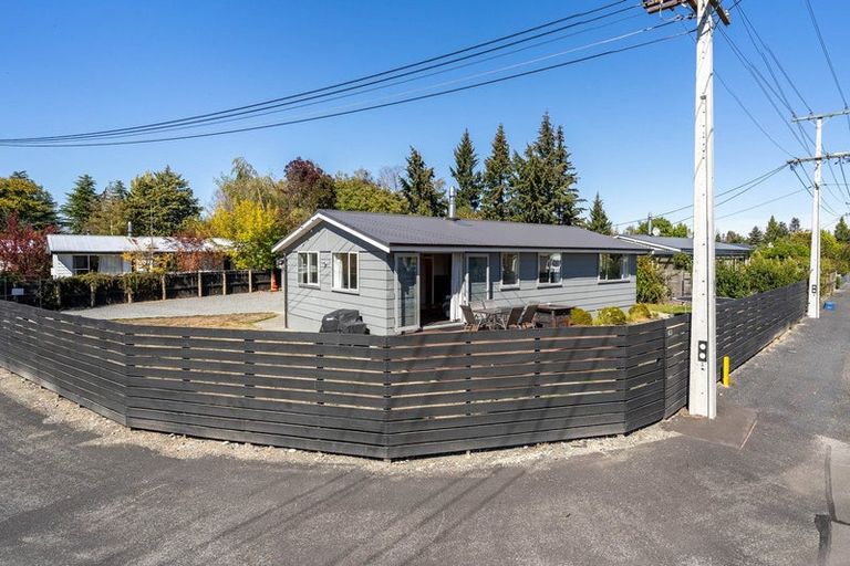 Photo of property in 43 Jollie Road, Twizel, 7901