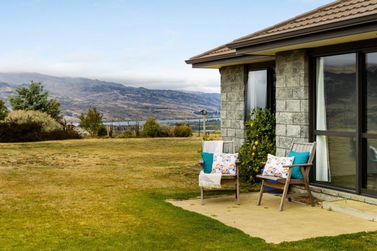 Photo of property in 11 Macmillan Lane, Mount Pisa, Cromwell, 9383