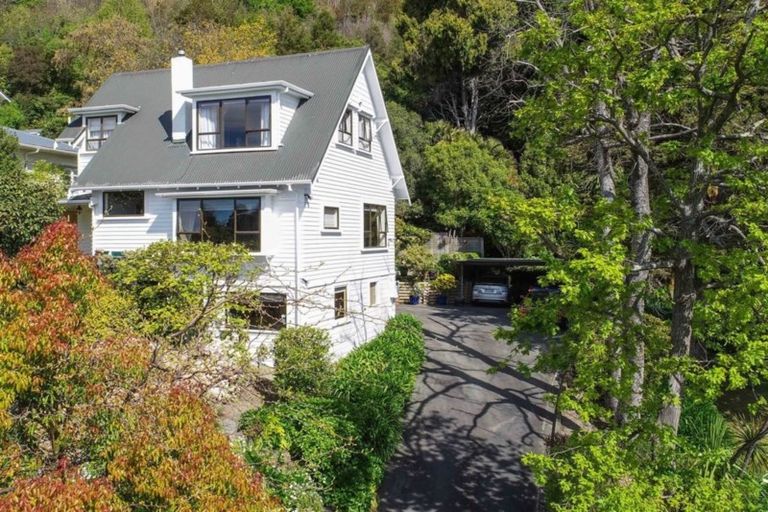 Photo of property in 16 Endeavour Street, Nelson South, Nelson, 7010