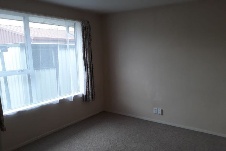 Photo of property in 2/50 Hei Hei Road, Hei Hei, Christchurch, 8042