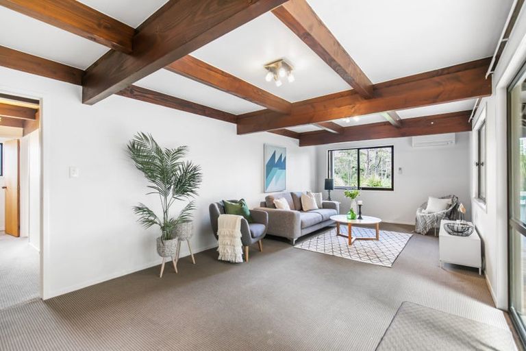 Photo of property in 82d Verbena Road, Birkdale, Auckland, 0626