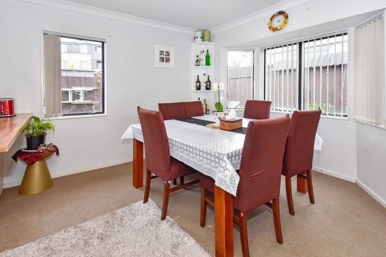 Photo of property in 3/26 Alfriston Road, Manurewa East, Auckland, 2102