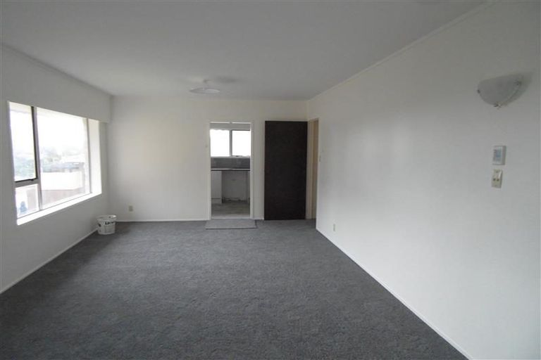 Photo of property in 1/33 Quebec Road, Milford, Auckland, 0620