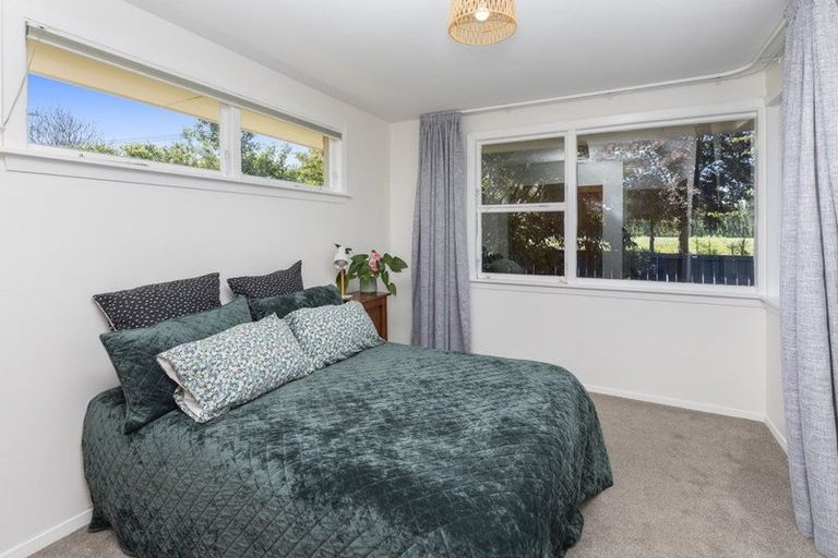 Photo of property in 53 Johns Road, Belfast, Christchurch, 8051