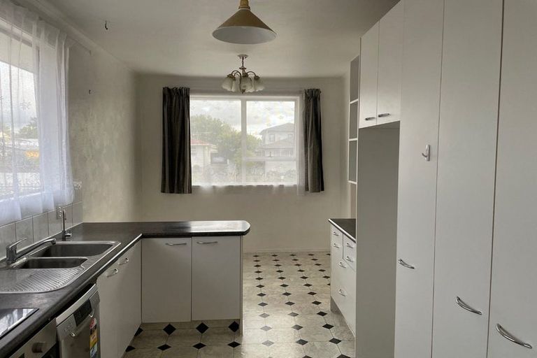 Photo of property in 5 Damson Place, Bucklands Beach, Auckland, 2012