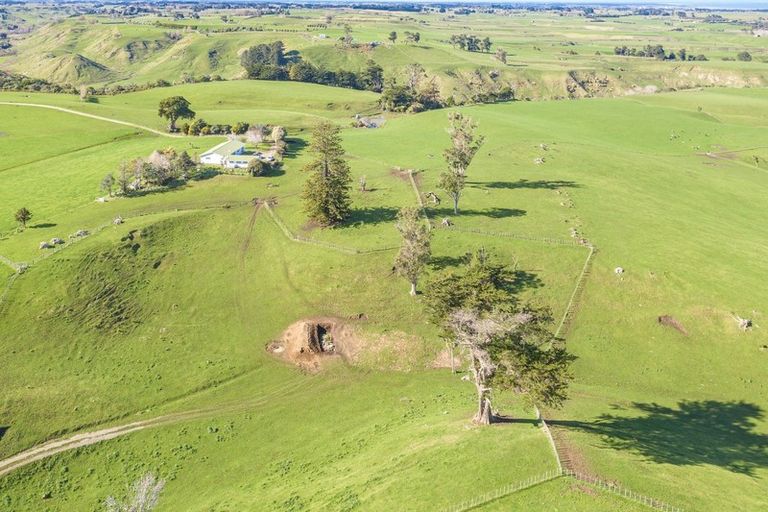 Photo of property in 64 Smiths Road, Matua, Tauranga, 3110