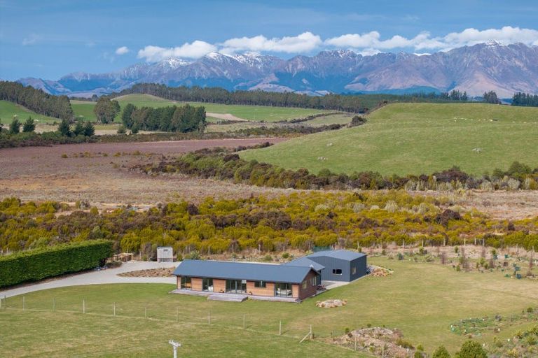 Photo of property in 877 Manapouri Te Anau Highway, Te Anau, 9679