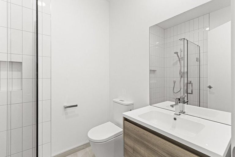 Photo of property in 228a Heta Road, Merrilands, New Plymouth, 4312