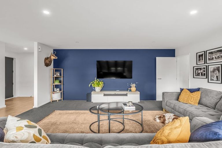 Photo of property in 102 Petries Road, Woodend, 7610