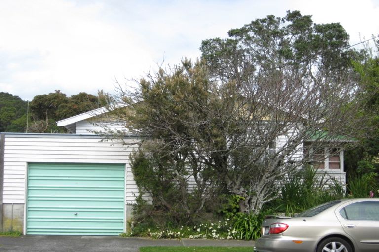 Photo of property in 26 Pendarves Street, New Plymouth, 4310