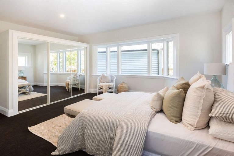 Photo of property in 3 Strowan Road, Strowan, Christchurch, 8052