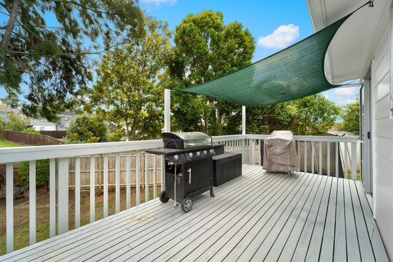 Photo of property in 50 Oaktree Avenue, Browns Bay, Auckland, 0630