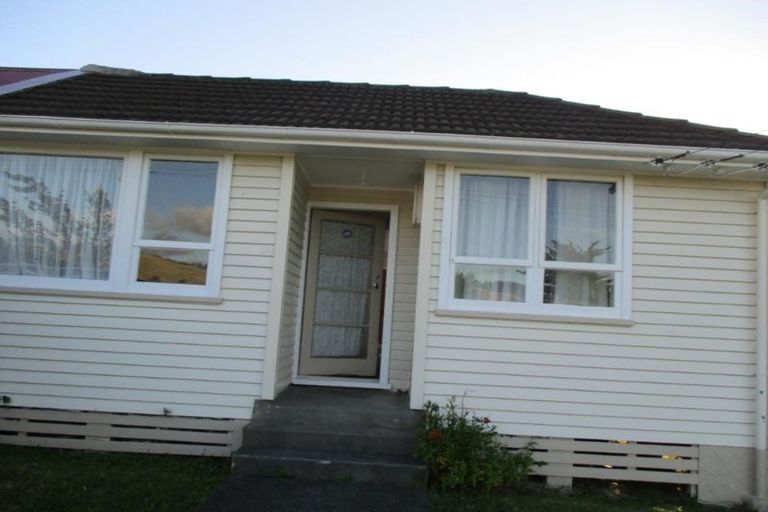Photo of property in 18a Miranda Street, Cannons Creek, Porirua, 5024