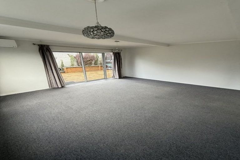 Photo of property in 163b Miromiro Road, Normandale, Lower Hutt, 5010