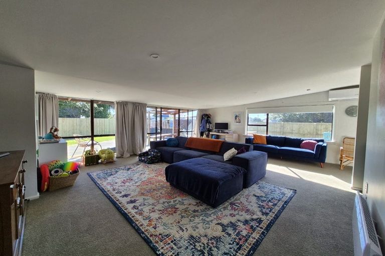 Photo of property in 28 Malta Crescent, South New Brighton, Christchurch, 8062