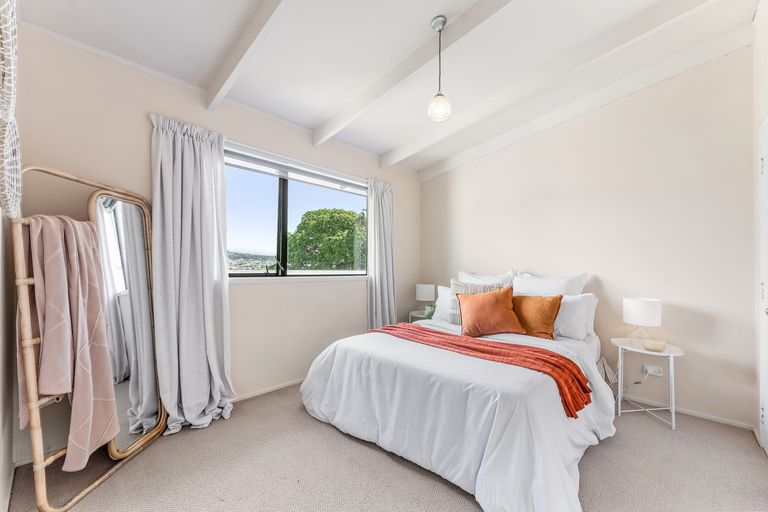 Photo of property in 5a Rangimaarie Crescent, Snells Beach, 0920