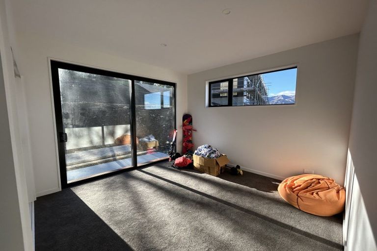 Photo of property in 3 Waxeye Lane, Lake Hawea, 9382