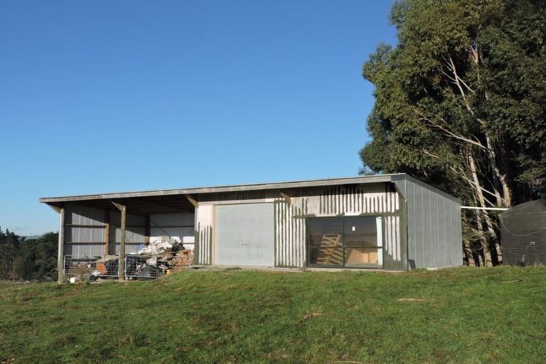 Photo of property in 22 Settlement Road, Kaiwaka, 0573
