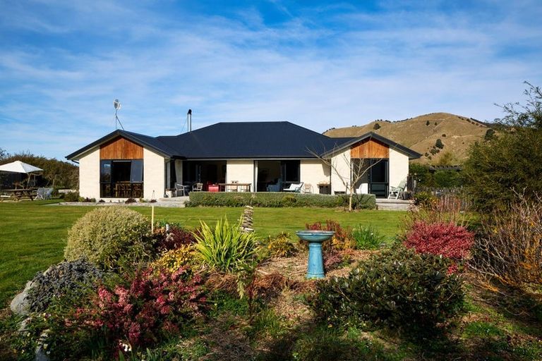 Photo of property in 871 Inland Kaikoura Road, Inland Road, Kaikoura, 7373
