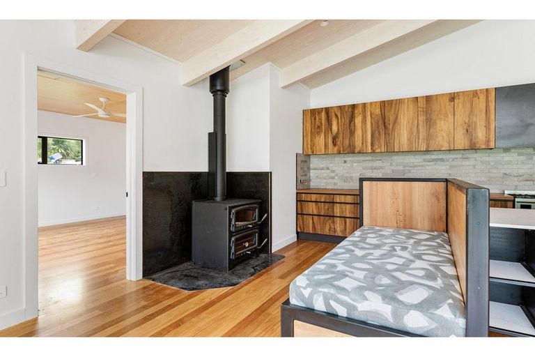 Photo of property in 16 Pa Road, Kerikeri, 0230