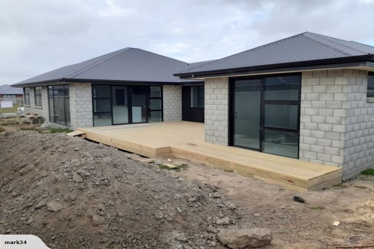 Photo of property in 6 Barbary Street, Rolleston, 7615