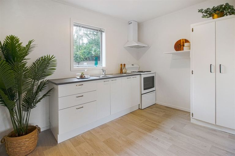 Photo of property in 4/53 Mathesons Road, Phillipstown, Christchurch, 8011